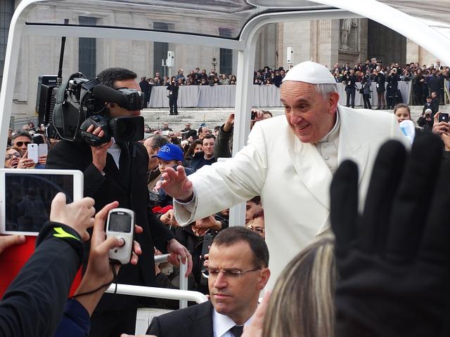 “I’m so glad the pope came to NYC. He’s such an important figure in the catholic religion and he truly seems like a beautiful person,” junior Kayla Morell said. Picture- Public Domain.
