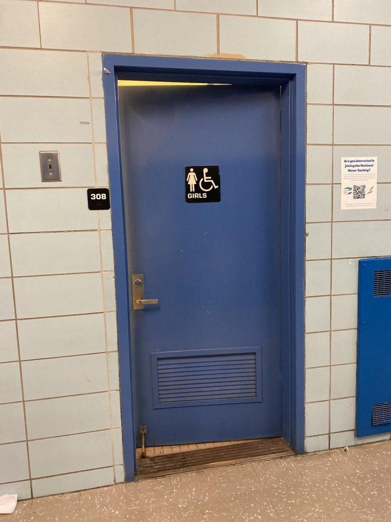 No bathroom last period at WJPS