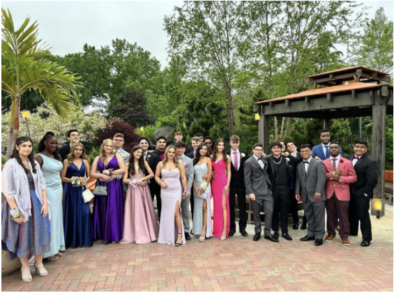 Prom Shouldn’t Cost a Fortune